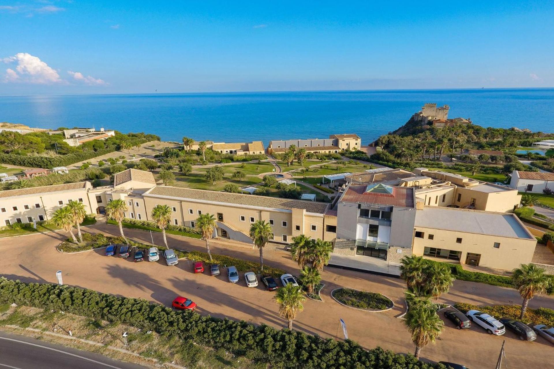 Falconara Greenblu Resort 利卡塔 外观 照片